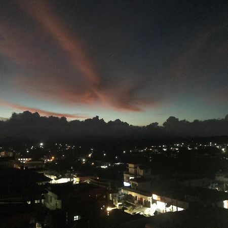 Sharada Residency Hotel Somvārpet Kültér fotó