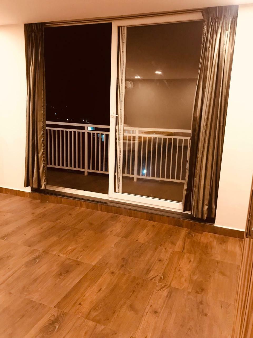Sharada Residency Hotel Somvārpet Kültér fotó